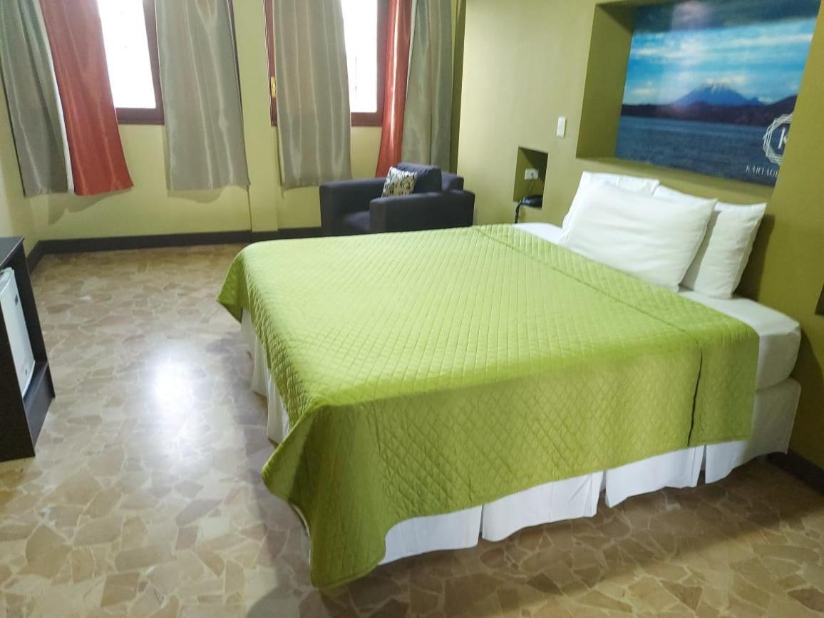 Kartagus Hotel San Salvador Buitenkant foto