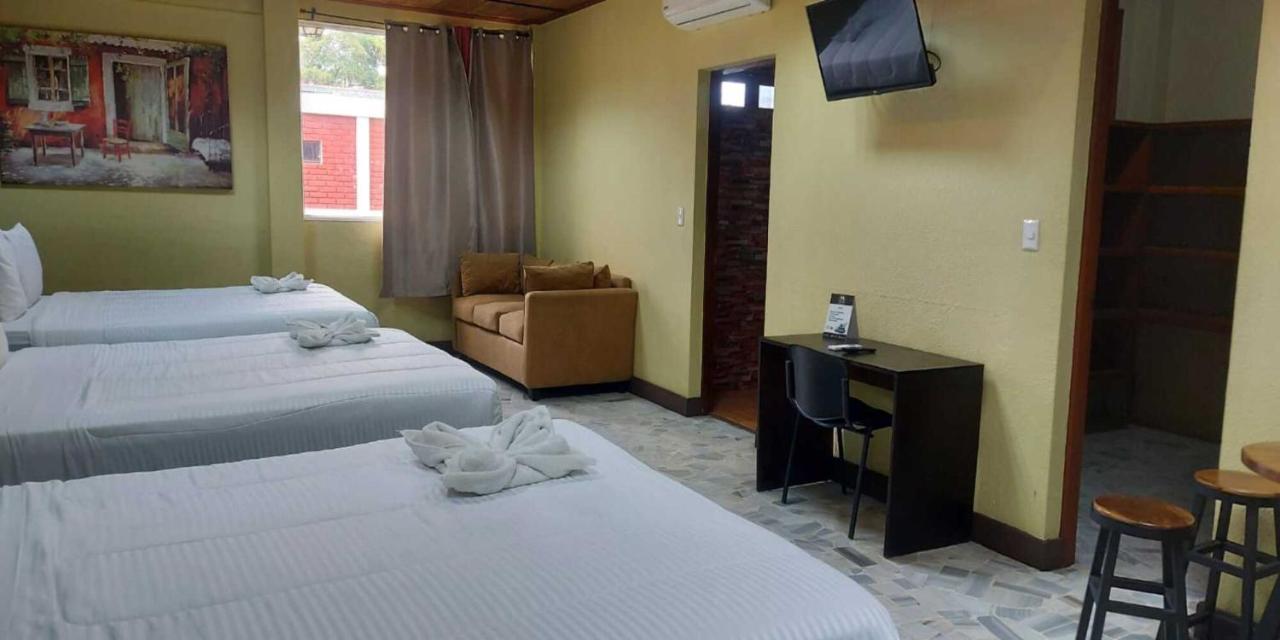 Kartagus Hotel San Salvador Buitenkant foto