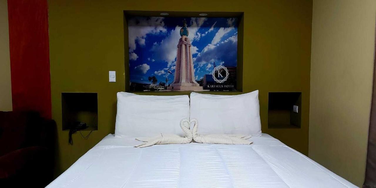 Kartagus Hotel San Salvador Buitenkant foto